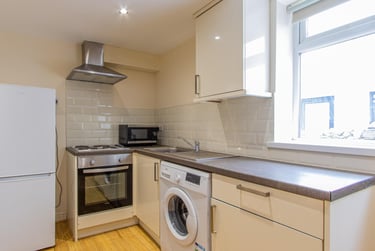 1 bed house, Gordon Road, Plasnewydd, Cardiff, CF243AL - Image 4